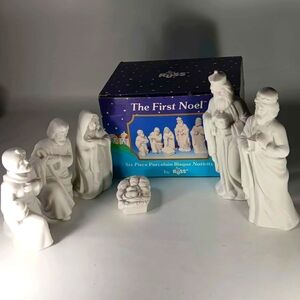Russ "The First Noel" White Porcelain Bisque Nativity Set